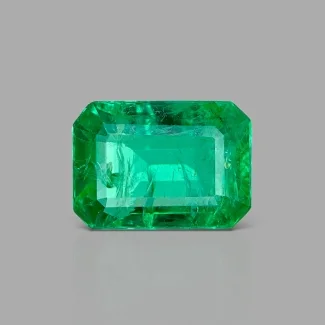 3.94 Cts. Emerald Loose Gemstone