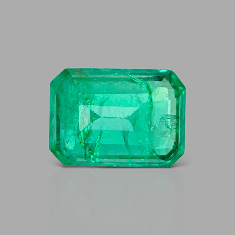 3.94 Cts. Emerald Loose Gemstone